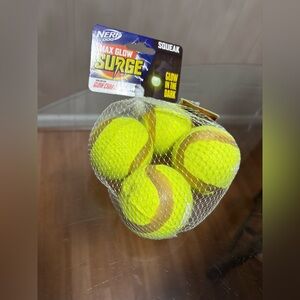 Nerf Dog 4-PACK  Max Glow Surge Dog Puppy 2.5" Squeak 🎾 Balls Chew Play